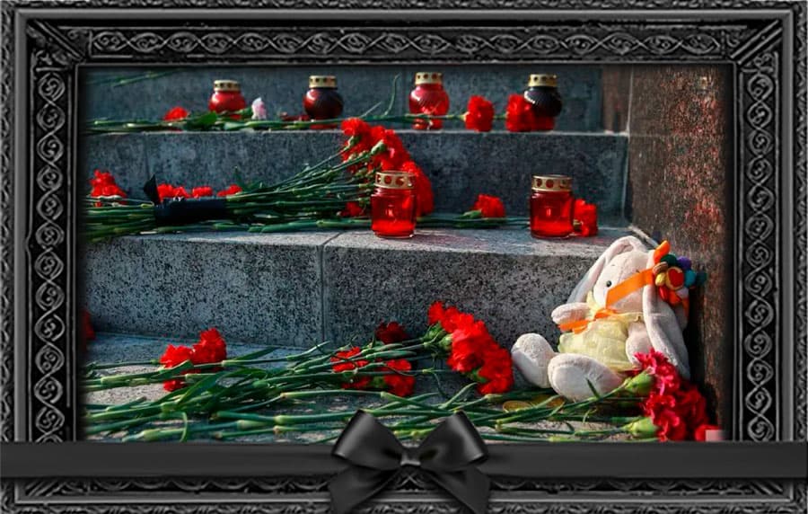 Что такое стихийные мемориалы?