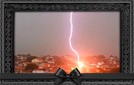 Как удар грома и молнии убивает людей?