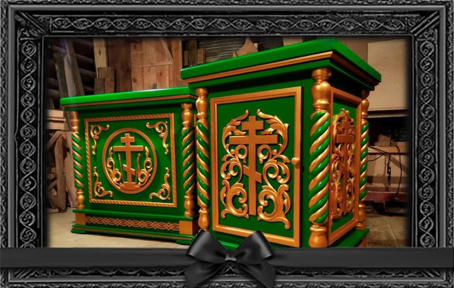 Панихидный стол в церкви