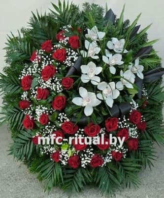 Венок из живых цветов «Благодарность»