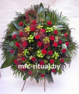 Венок из живых цветов «Бесконечность»