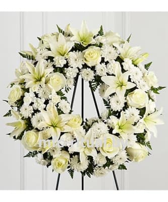 Венок из живых цветов «Невесомость»